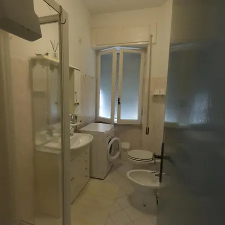 Via Napoli 6 Posti Letto *